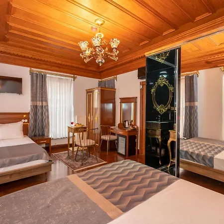 Hotel Valeria Antique 1892