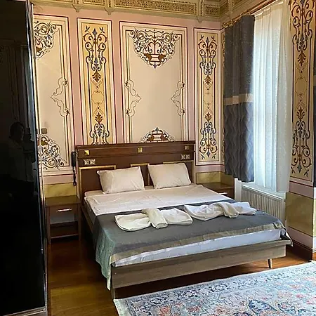 Valeria Antique 1892 Istanbul