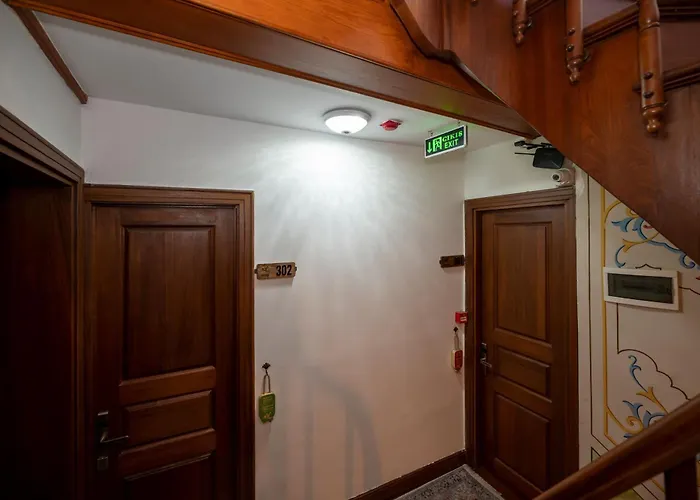 Valeria Antique 1892 מלון