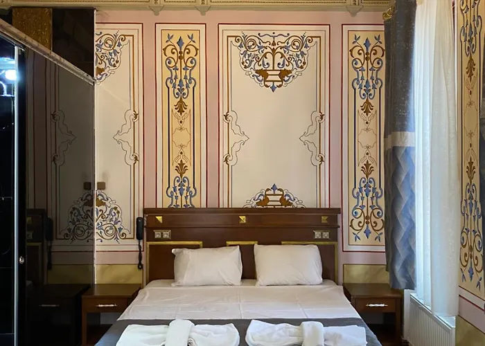 Valeria Antique 1892 מלון