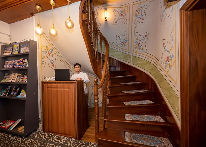 Valeria Antique 1892 מלון *