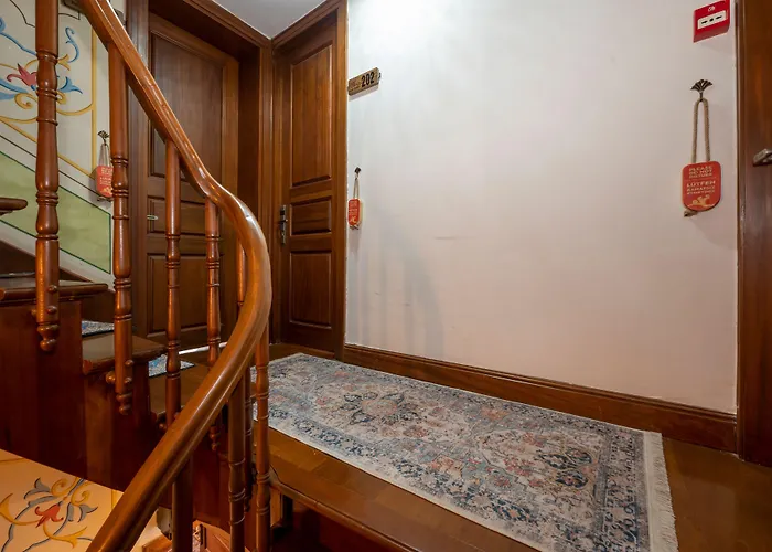 Valeria Antique 1892 * איסטמבול