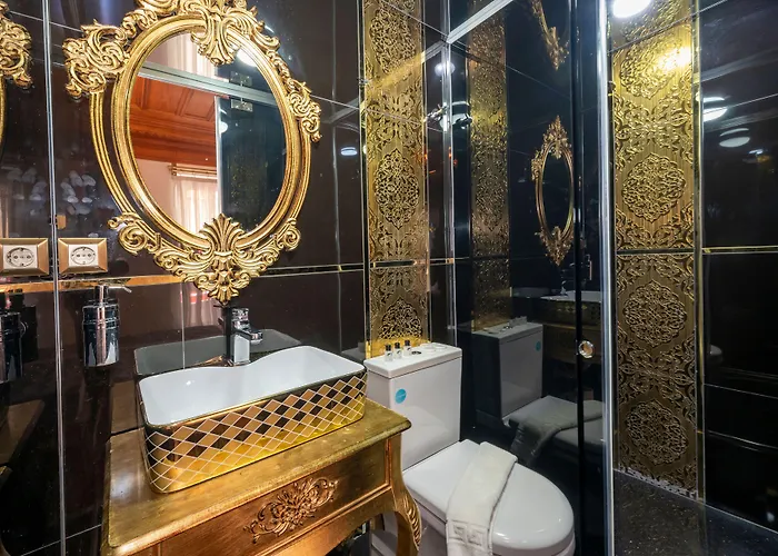 Valeria Antique 1892 *