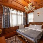 Hotel Valeria Antique 1892 *